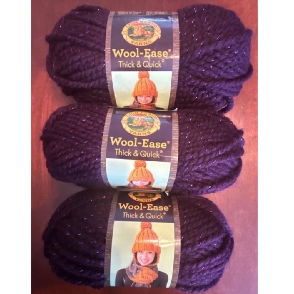 3 skeins of purple super bulky yarn - Galaxy